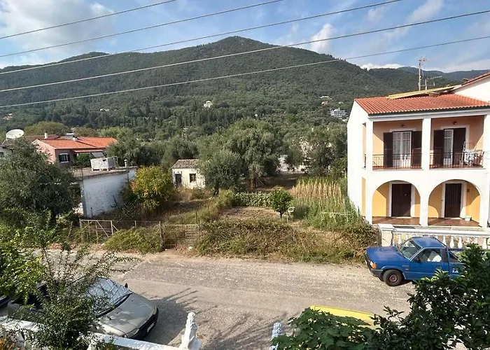 Eva Apartament Ýpsos